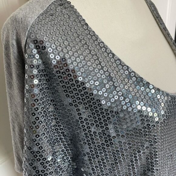 Brandy Melville Boxy Crop Sequin t-shirt, O/S - Picture 9 of 14